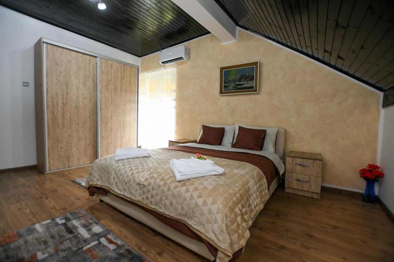 Apartman Pejovic Kladovo Exterior photo